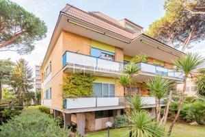 Eur Laghetto - Via dell'Architettura 8