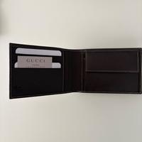 Portafoglio Gucci uomo.
