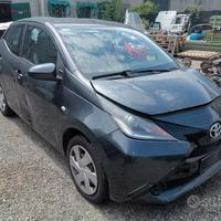 Ricambi Toyota AYGO x-play 1.0 Benzina 2016