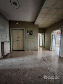 230 mq doppio ingresso via Pretoria