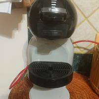 macchina da caffè nescafè dolce gusto