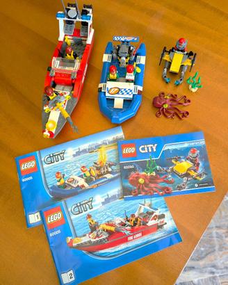 LEGO City Fire Boat 60005 + Scooter Sub 60090