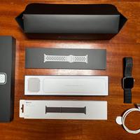 Apple Watch Series 4 Nike Edition (44mm)