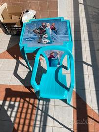 Tavolino e sedia frozen