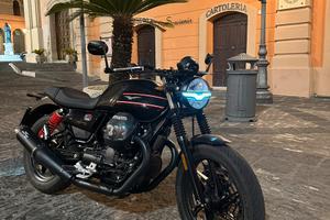 Moto guzzi v7 special