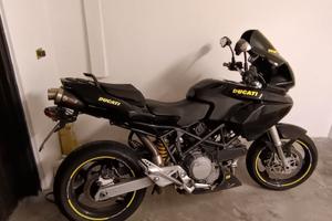 moto ducati multistrada 