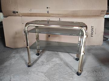 Tavolinetto in vetro