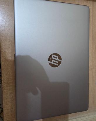 Portatile hp 15 s fq1000nl intel core i7 1065 g7
