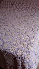 Copriletto lavorato uncinetto