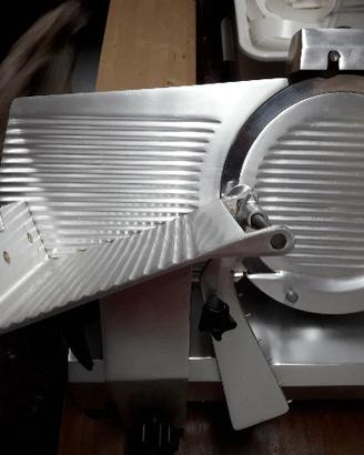 Affettatrice professionale