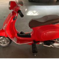 Vespa piaggio elettrica 12v