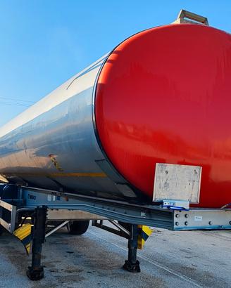 cisterna trasporto bitume e olio combustibile 