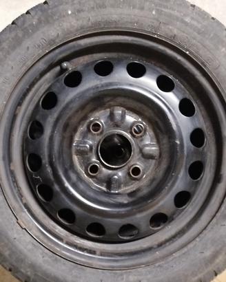 cerchi 14 ET39 per gomme 155/65 R14