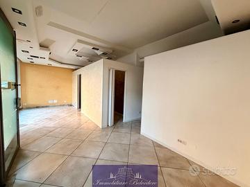 2 Vetrine a Scandicci