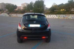 Lancia ypsilon turbo Metano