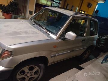 Pajero pinin 1.8 GDI benzina anno 2000