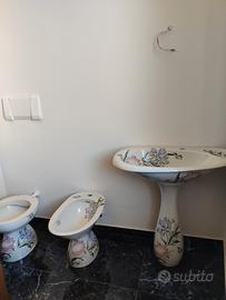 SANITARI DECORATI A MANO