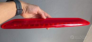 Faro Posteriore Centrale VW Polo!