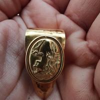 Orecchini in oro giallo 18 carati