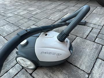 Aspirapolvere  Clatronic 1400w