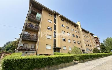 GRAZIOSO BILOCALE IN CENTRO CON POSTO AUTO PRIVATO