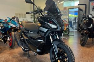 Aprilia SR GT 125 Nero