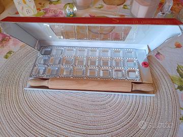 set per ravioli