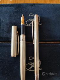 Penna sfera e stilo DELTA Argento 