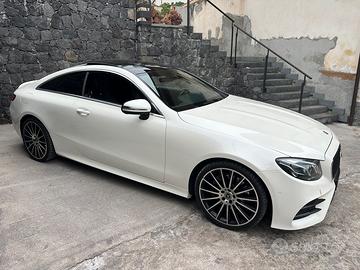 Mercedes e220 coupe