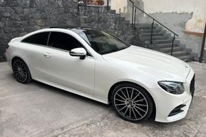 Mercedes e220 coupe