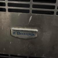 tavolo da lavoro refrigerato Electrolux – 4 sporte