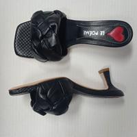 Ciabatte con tacco Le Poeme nere