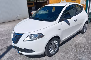 Lancia Ypsilon 1.3 MJT 16V 95 CV 5 porte S&S Gold
