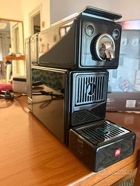 MACCHINETTA CAFFÈ ILLY X3 CAPS