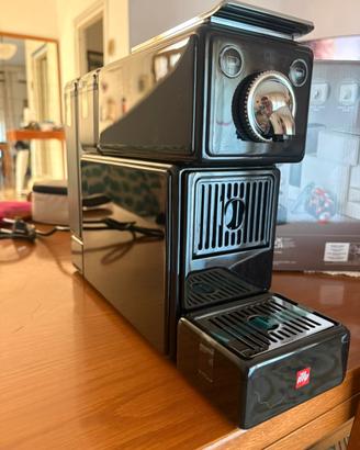 MACCHINETTA CAFFÈ ILLY X3 CAPS