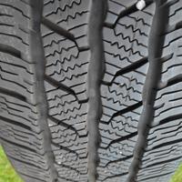 Set Gomme invernali completo  195/60 R16C