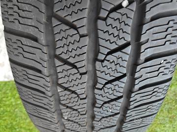 Set Gomme invernali completo  195/60 R16C
