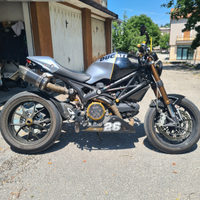 Ducati monster 1100