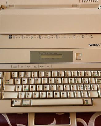 Macchina da scrivere Brother AX-25