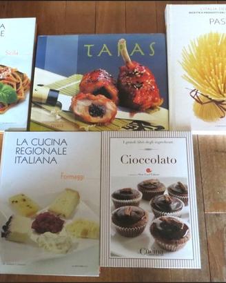 libri di cucina illustrati, 5 euro l'uno