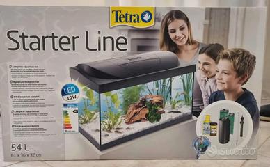 Acquario da 54 litri completo di tutto 