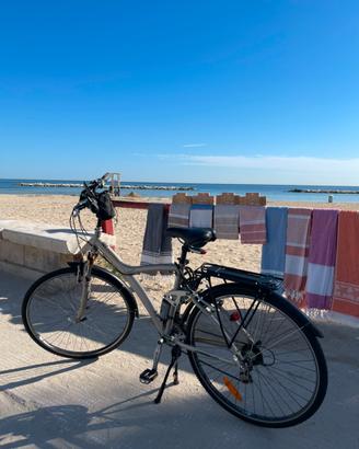 Bicicletta B’Twin Seven original accessoriata