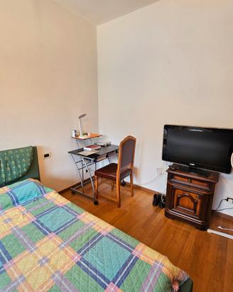 POSTO LETTO x STUDENTE/GIOVANE LAVORATORE