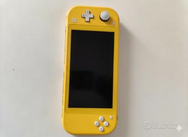 Nintendo Switch Lite Gialla - Come Nuova (Usata)