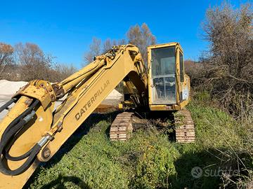 Escavatore Caterpillar 215B LC