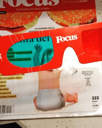 Focus rivista n.222 aprile 2011 con occhialini 3D