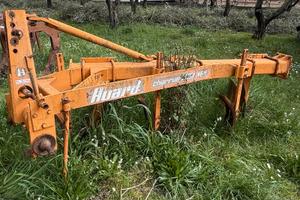 Aratro trivomere Huard SL3016 Losange.