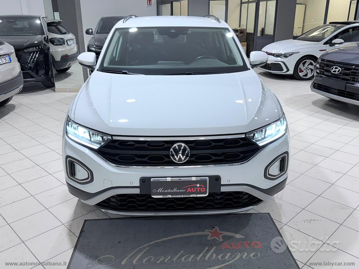 Volkswagen T-Roc 2022 photo 2