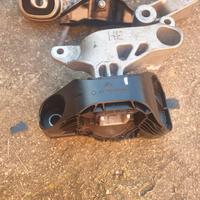 supporto motore superiore dx renault captur