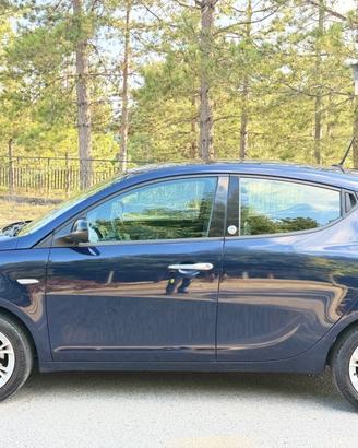 Lancia Ypsilon 1.3 MJT 16V 95 CV 5 porte S&S Plati